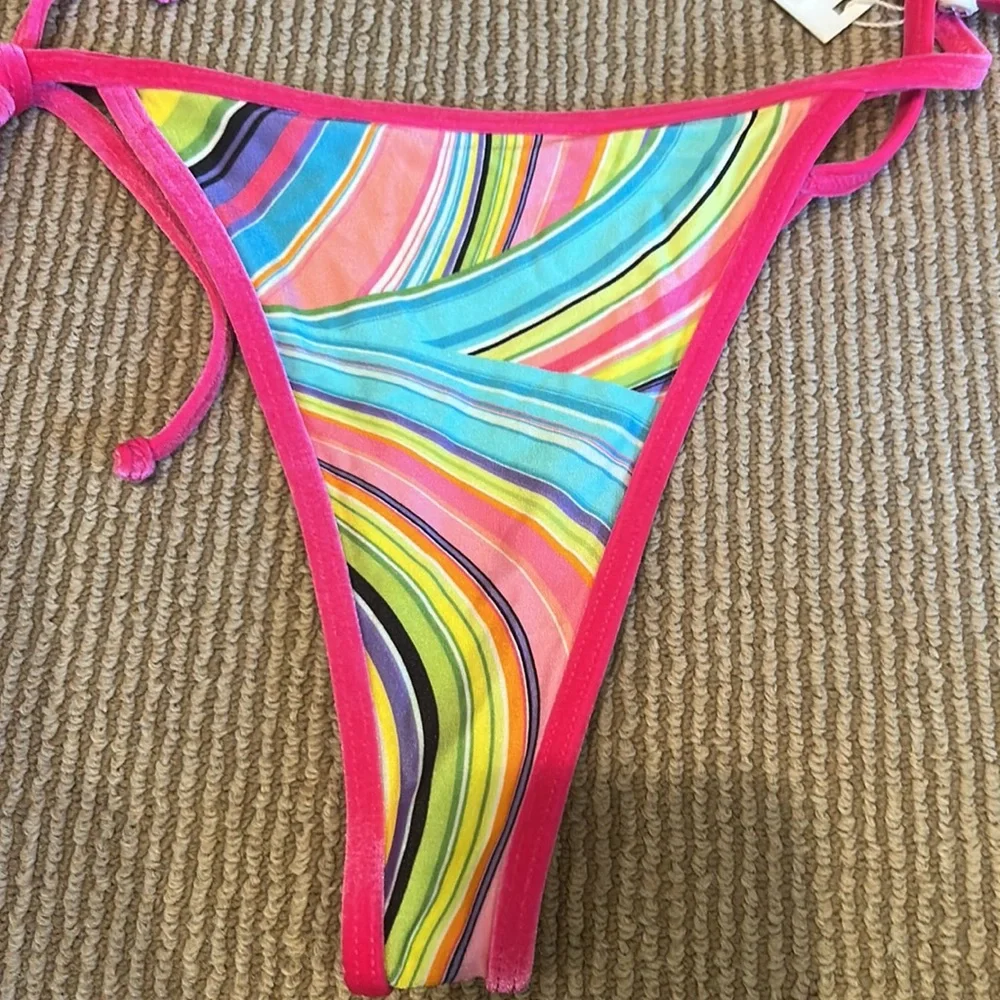 NWT FRANKIES bikini hazel shine bottom in rainbow swirl size XL